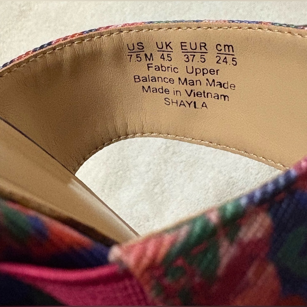 NWOT Abella “Shayla” Pink Floral Wedge Sandal, Women's Size 7.5M - Picture 6 of 8